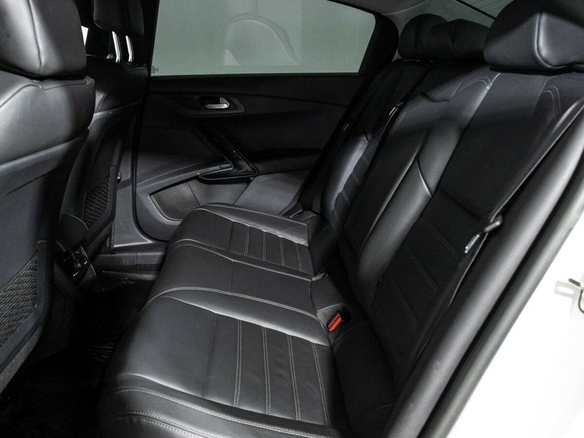 Купить Peugeot 508 с пробегом. Фото: #9