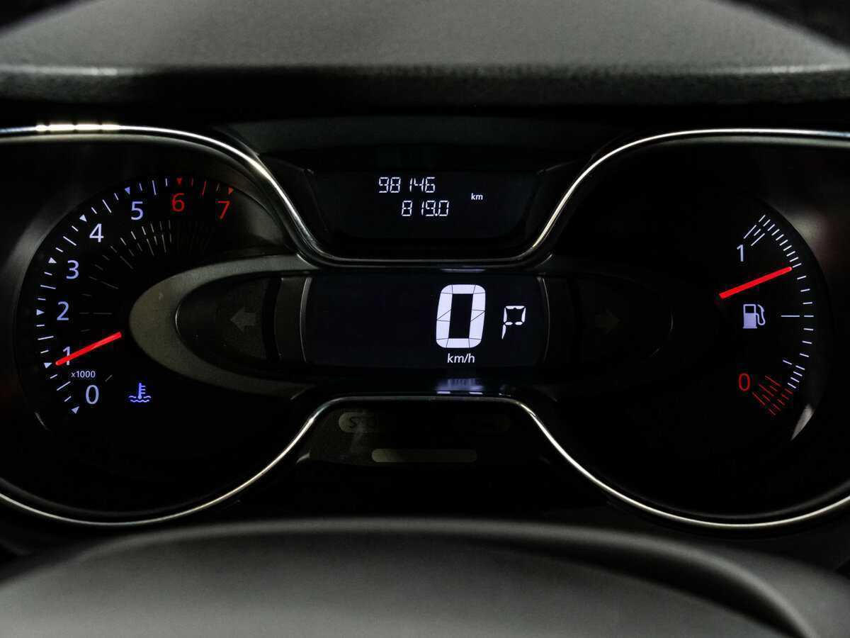 Купить Renault Kaptur с пробегом. Фото: #19