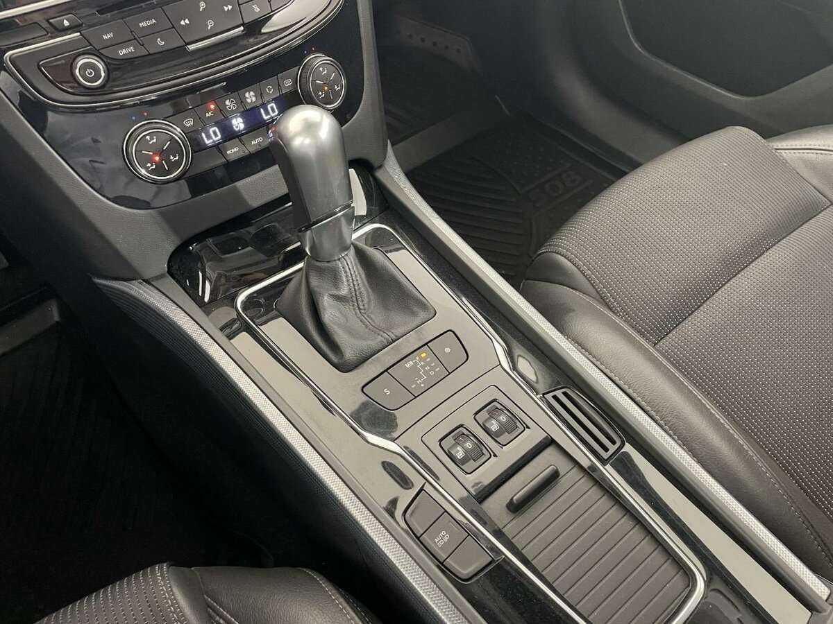 Купить Peugeot 508 с пробегом. Фото: #12