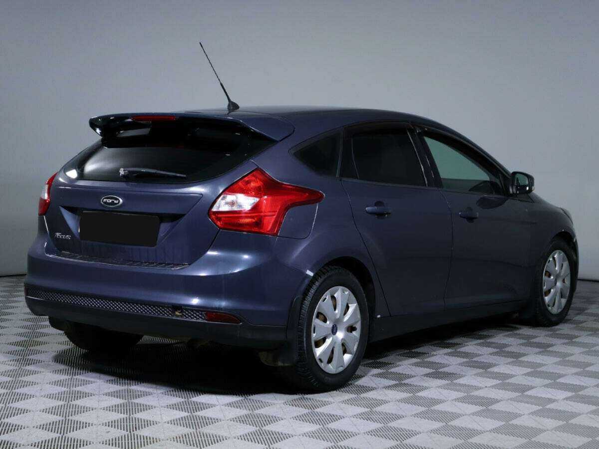 Купить Ford Focus с пробегом. Фото: #3