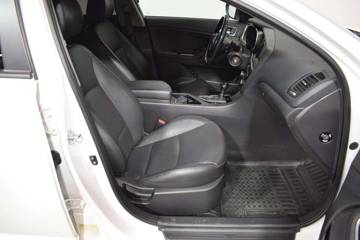 Купить Kia Optima с пробегом. Фото: #12
