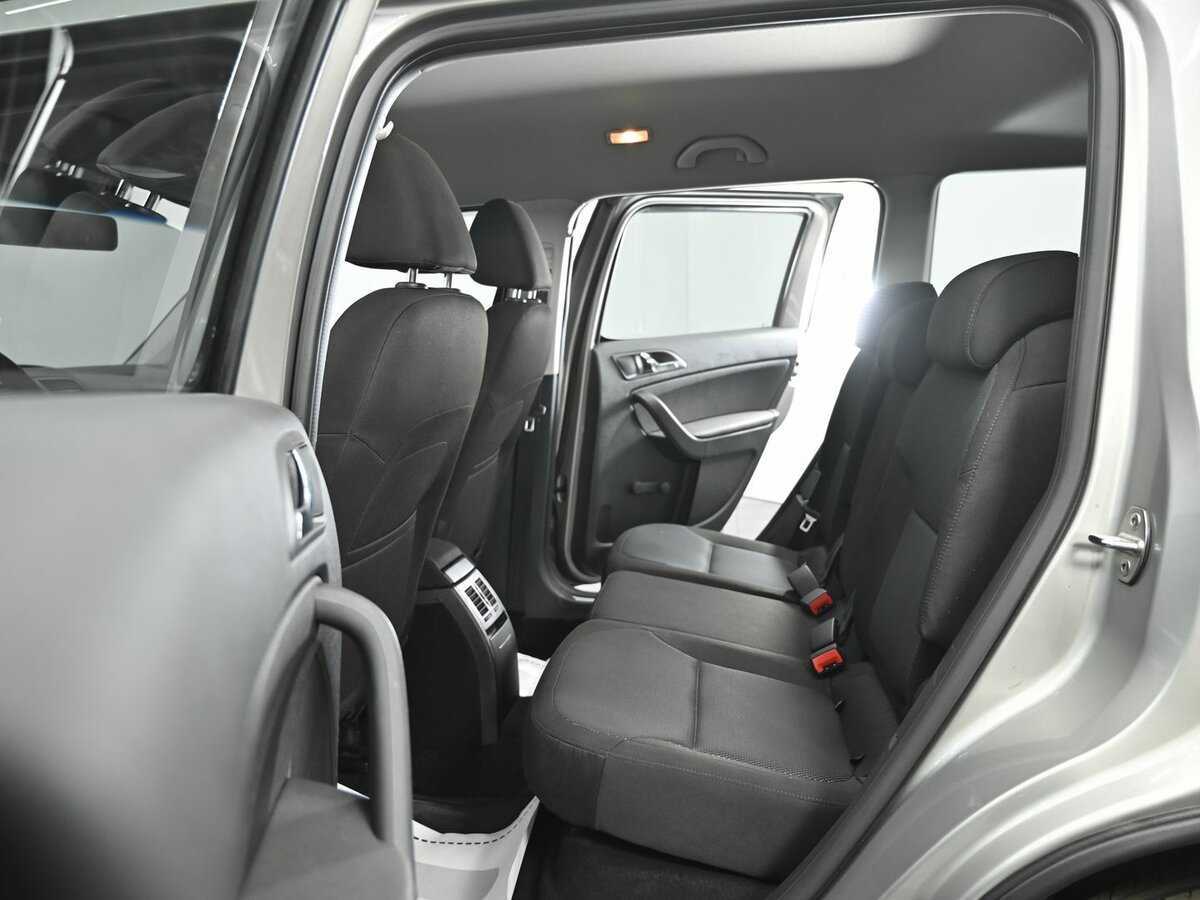 Купить Skoda Yeti с пробегом. Фото: #10