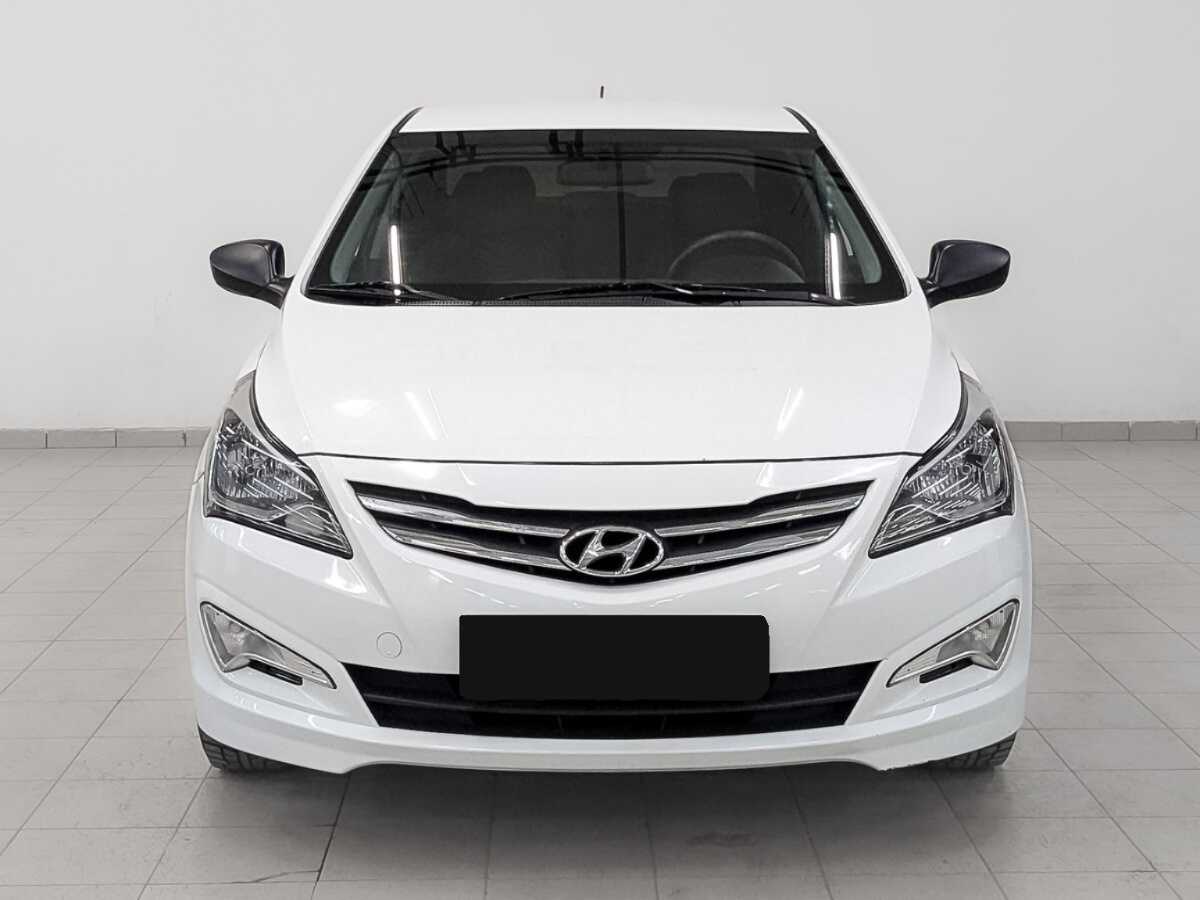 Купить Hyundai Solaris с пробегом. Фото: #1
