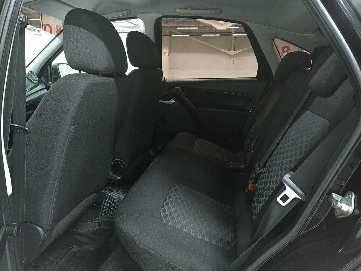 Купить Lada (ВАЗ) Granta с пробегом. Фото: #11