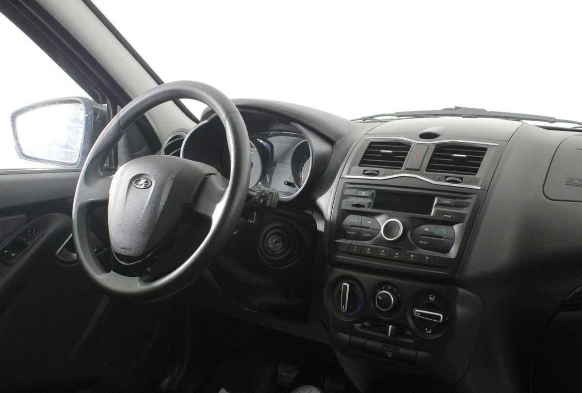 Купить Lada (ВАЗ) Granta с пробегом. Фото: #8