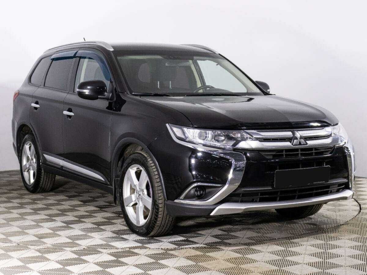 Купить Mitsubishi Outlander с пробегом. Фото: #2