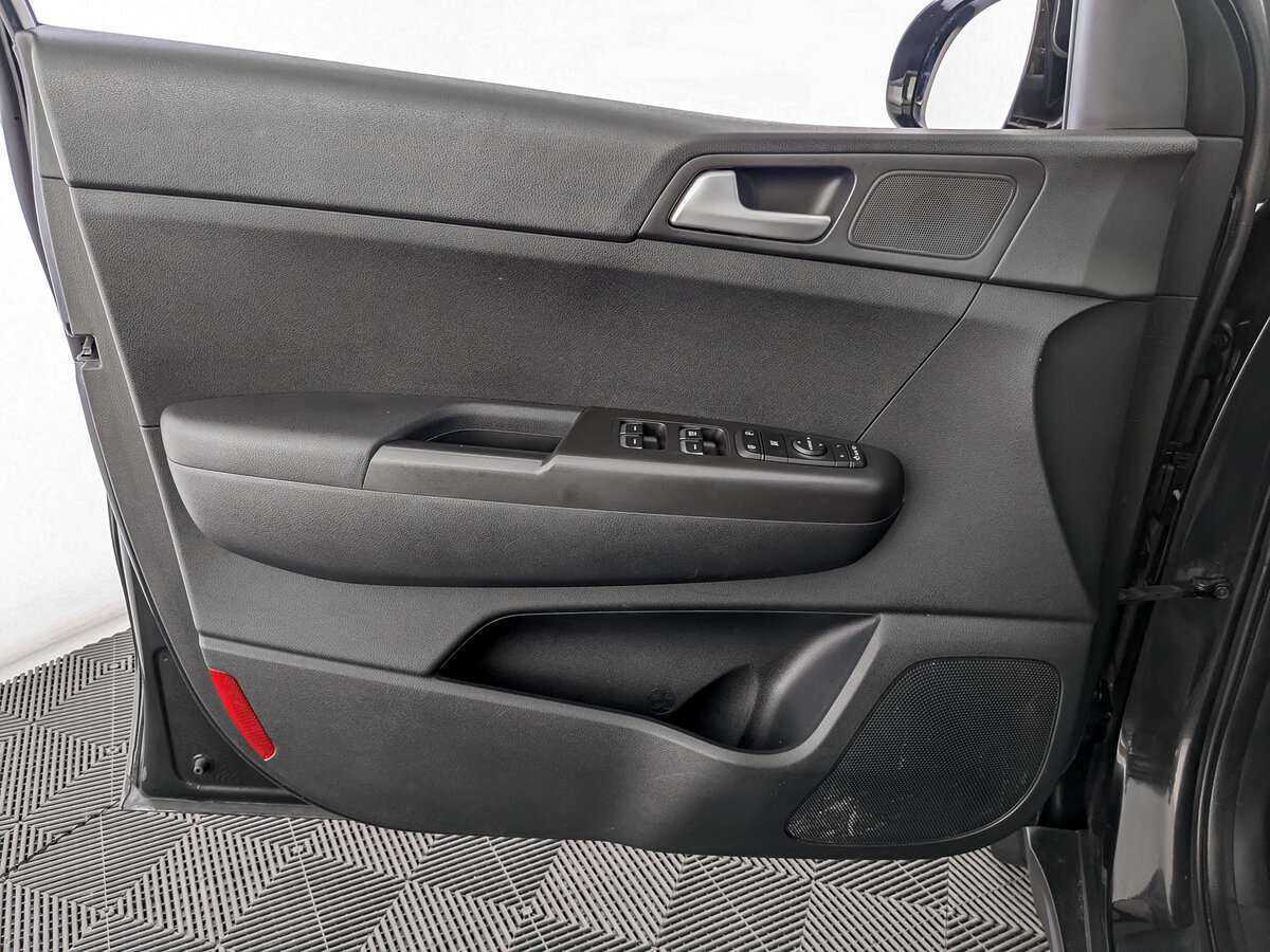 Купить Kia Sportage с пробегом. Фото: #14