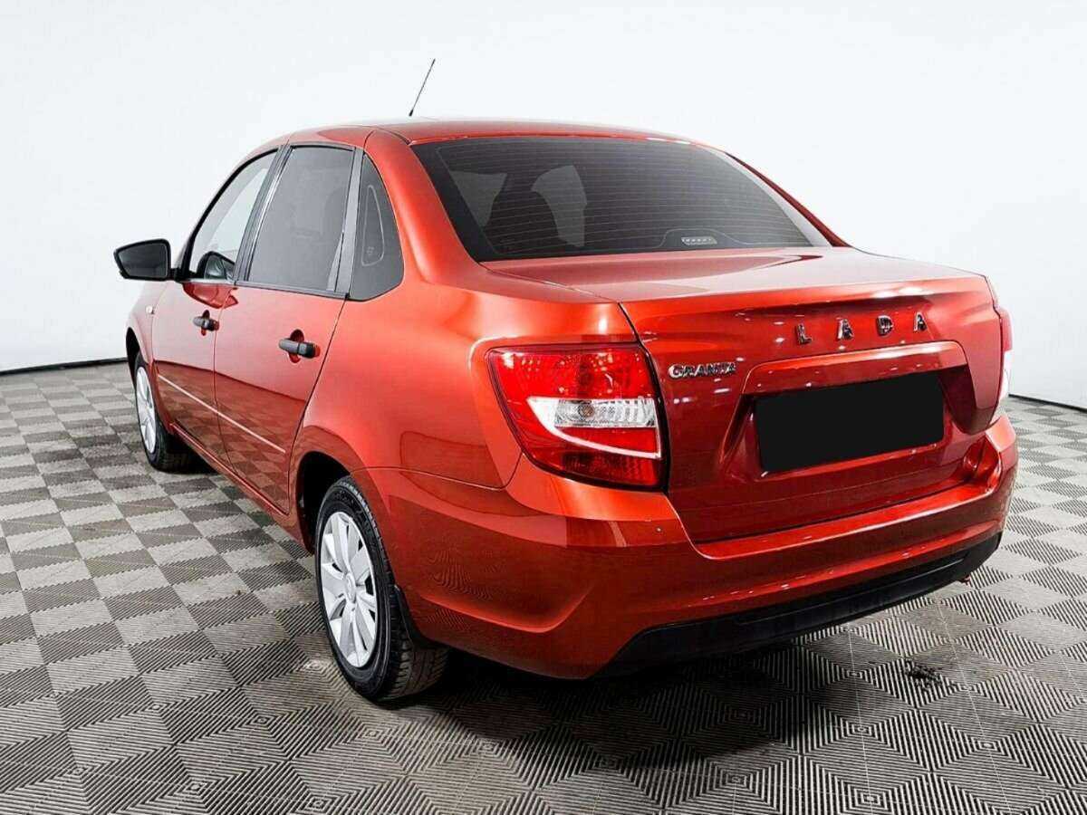 Купить Lada (ВАЗ) Granta с пробегом. Фото: #6