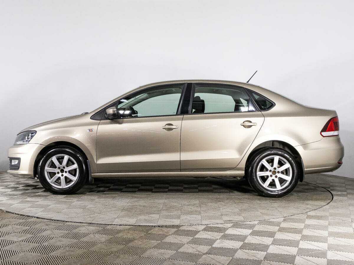 Купить Volkswagen Polo с пробегом. Фото: #7