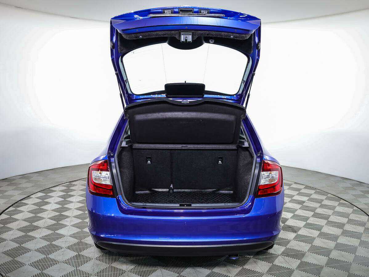Купить Skoda Rapid с пробегом. Фото: #15