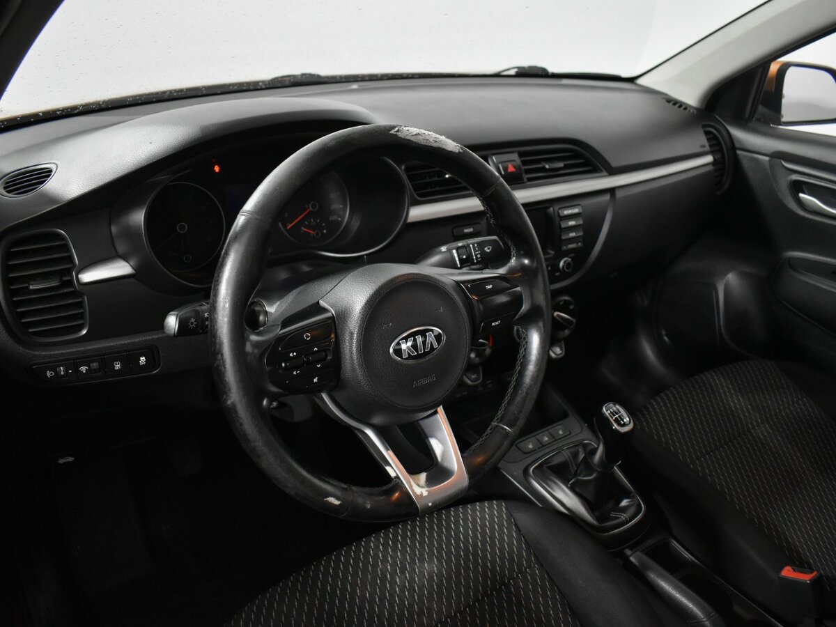Купить Kia Rio с пробегом. Фото: #8