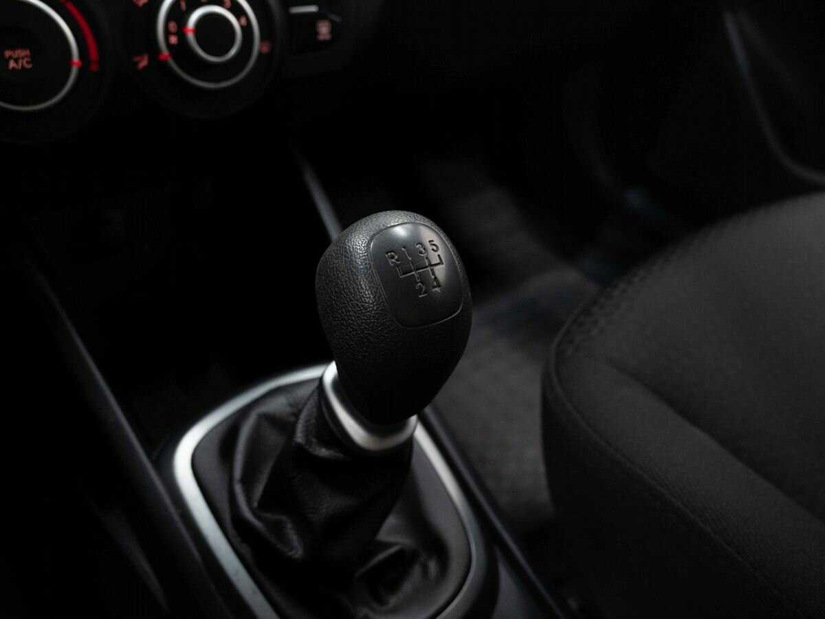 Купить Kia Rio с пробегом. Фото: #19