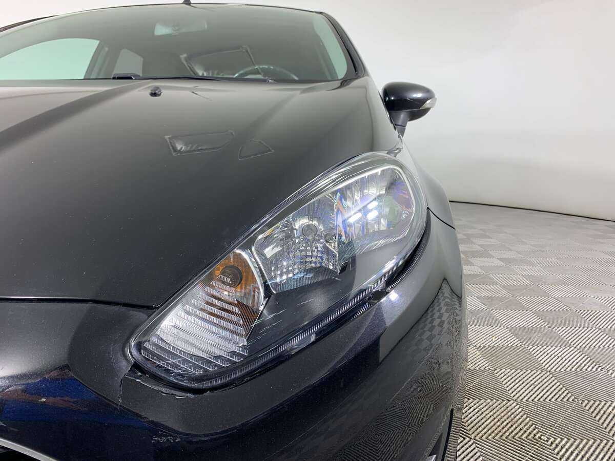 Купить Ford Fiesta с пробегом. Фото: #9