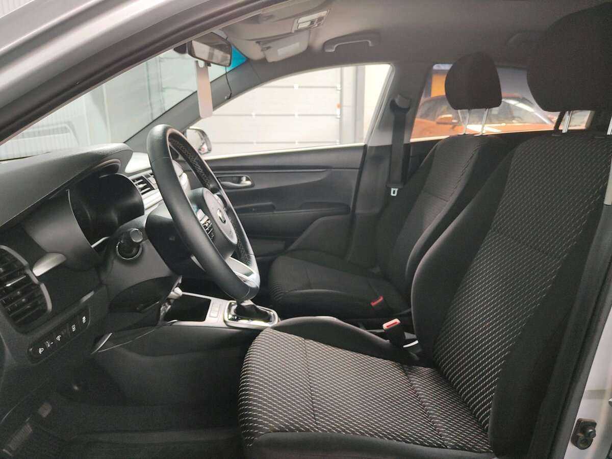 Купить Kia Rio с пробегом. Фото: #10