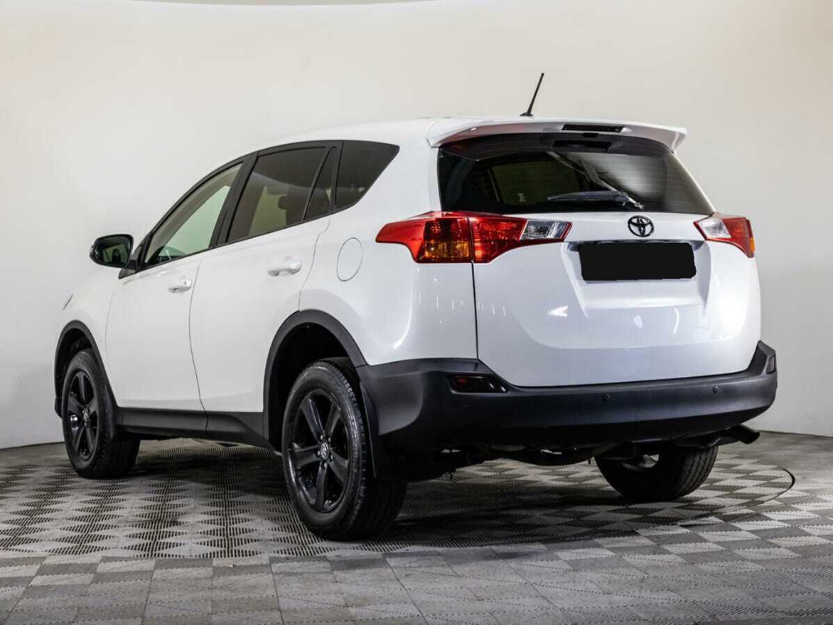 Купить Toyota RAV4 с пробегом. Фото: #4