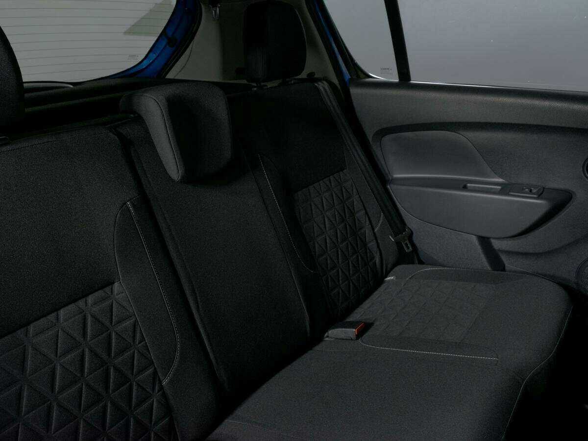 Купить Renault Sandero с пробегом. Фото: #9