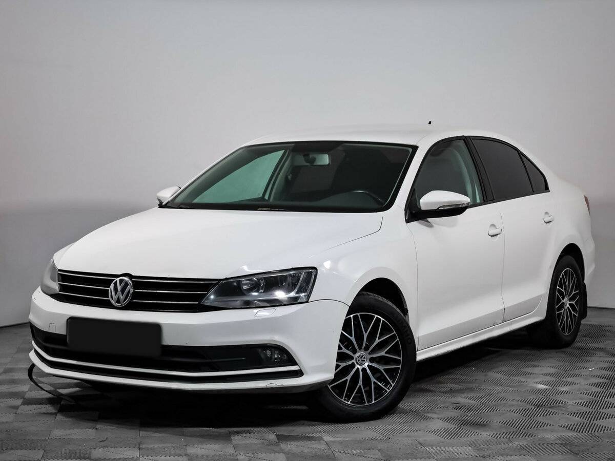 Купить Volkswagen Jetta с пробегом. Посмотреть фото