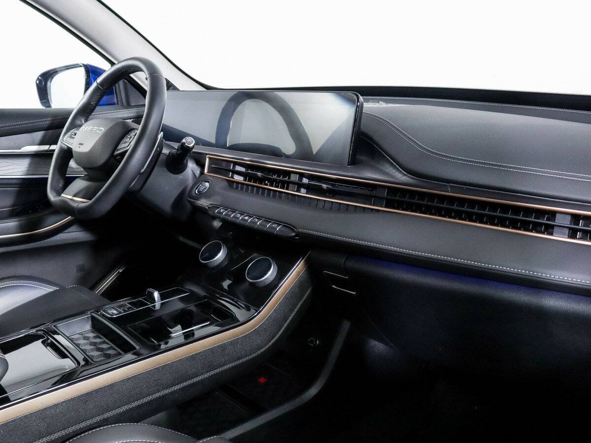 Купить EXEED LX с пробегом. Фото: #4