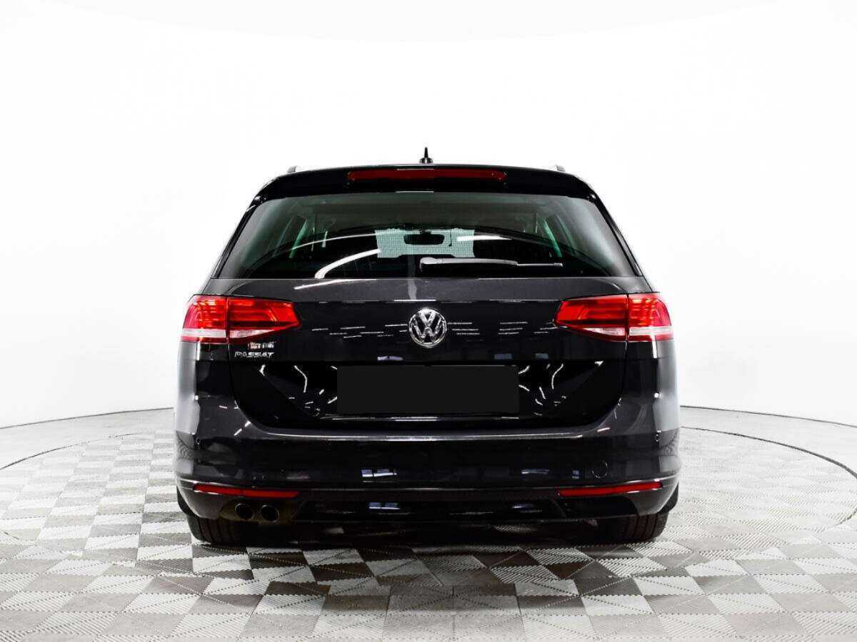 Купить Volkswagen Passat с пробегом. Фото: #5