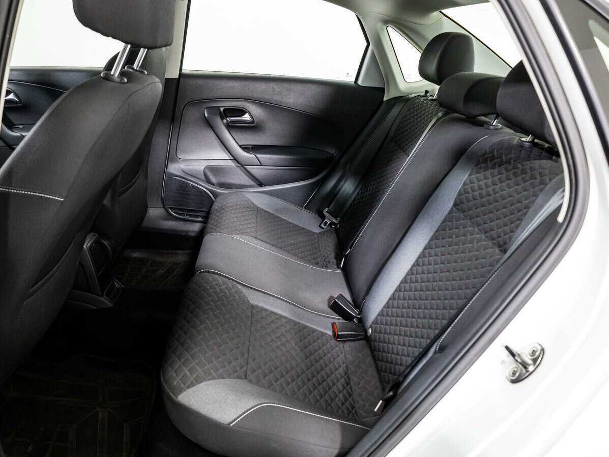 Купить Volkswagen Polo с пробегом. Фото: #7