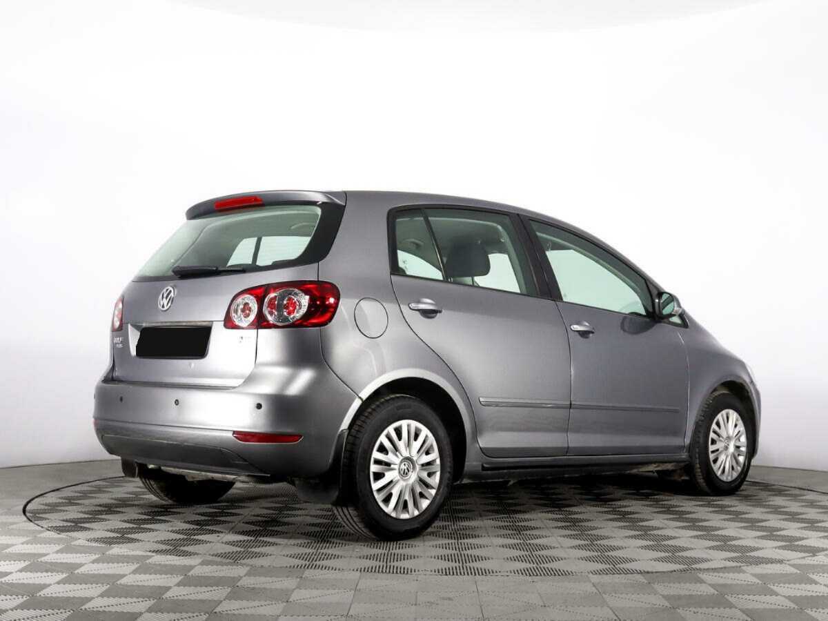 Купить Volkswagen Golf Plus с пробегом. Фото: #4