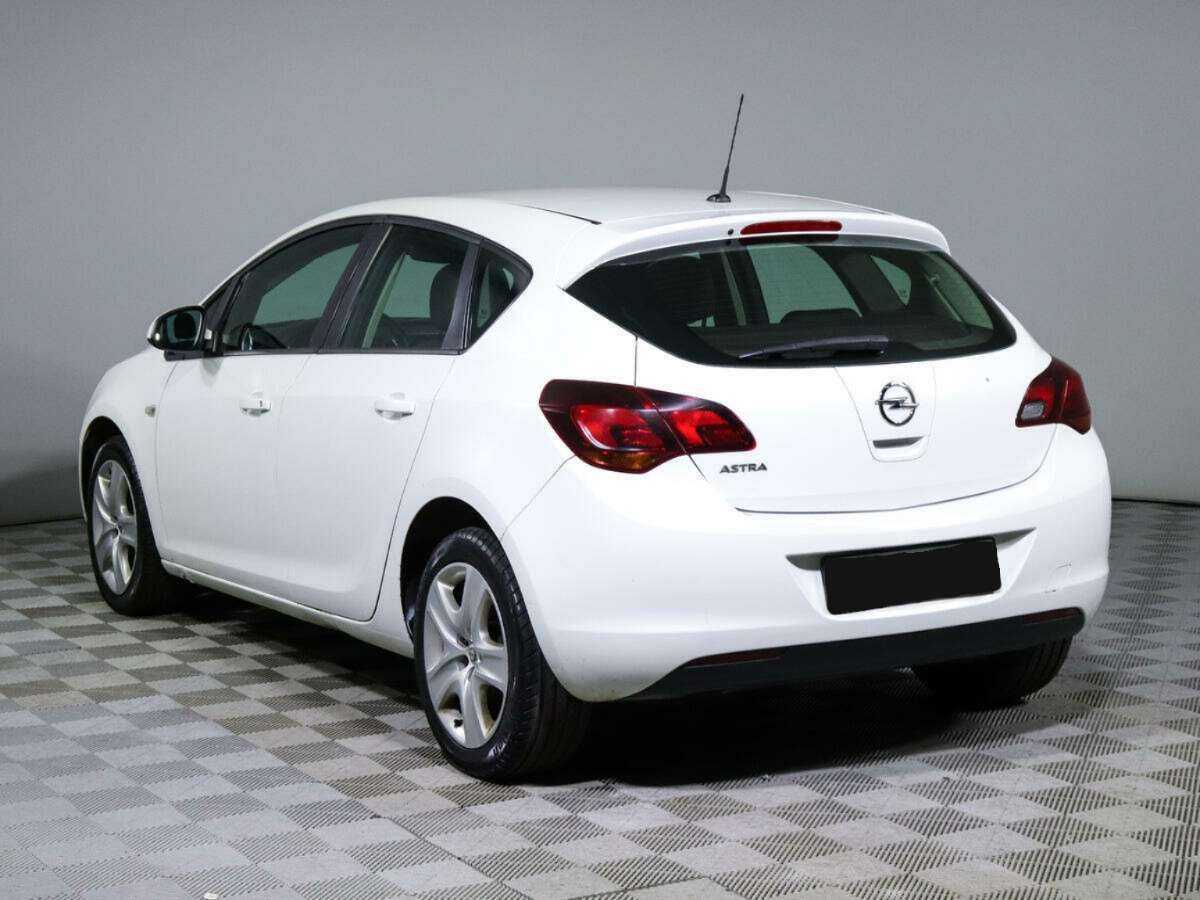 Купить Opel Astra с пробегом. Фото: #5