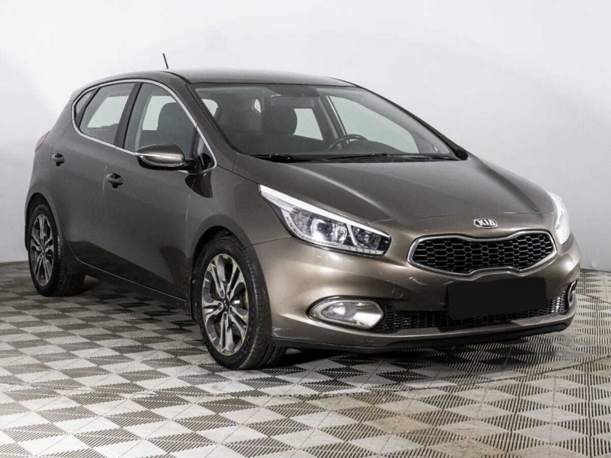 Купить Kia Ceed с пробегом. Фото: #2