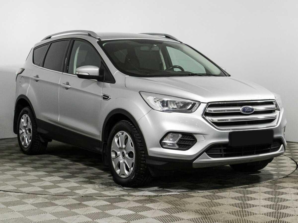 Купить Ford Kuga с пробегом. Фото: #2