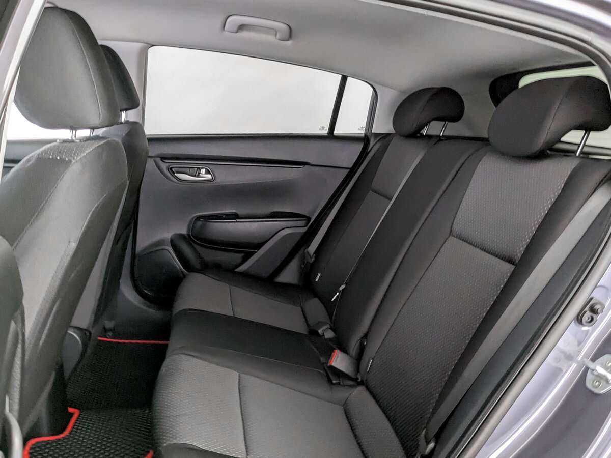 Купить Kia Rio с пробегом. Фото: #11