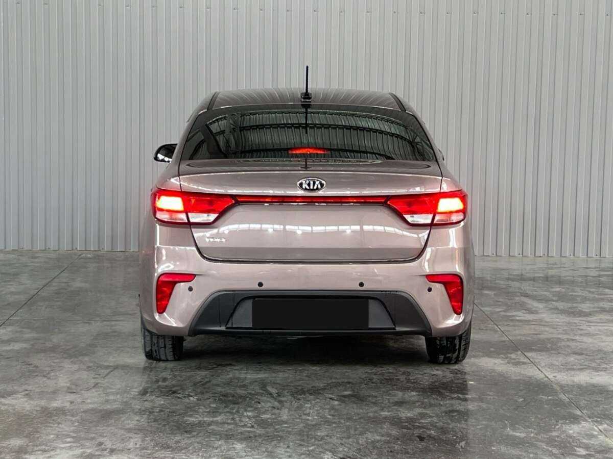 Купить Kia Rio с пробегом. Фото: #5