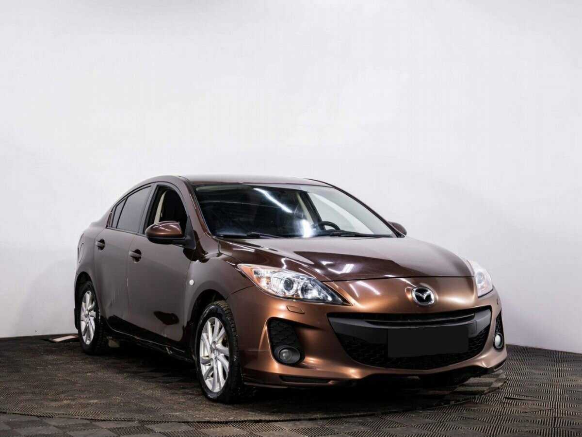 Купить Mazda 3 с пробегом. Фото: #2