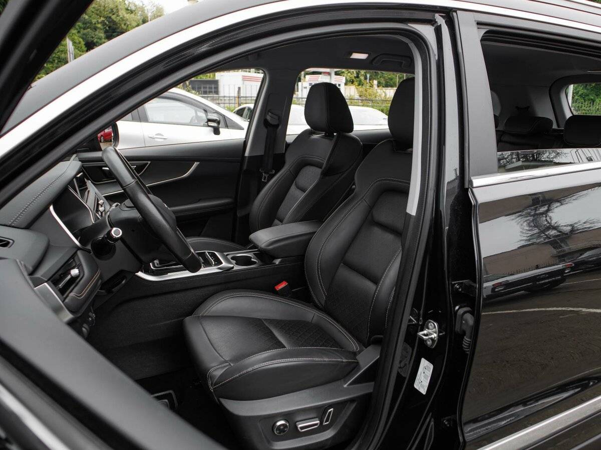 Купить Chery Tiggo 8 с пробегом. Фото: #19