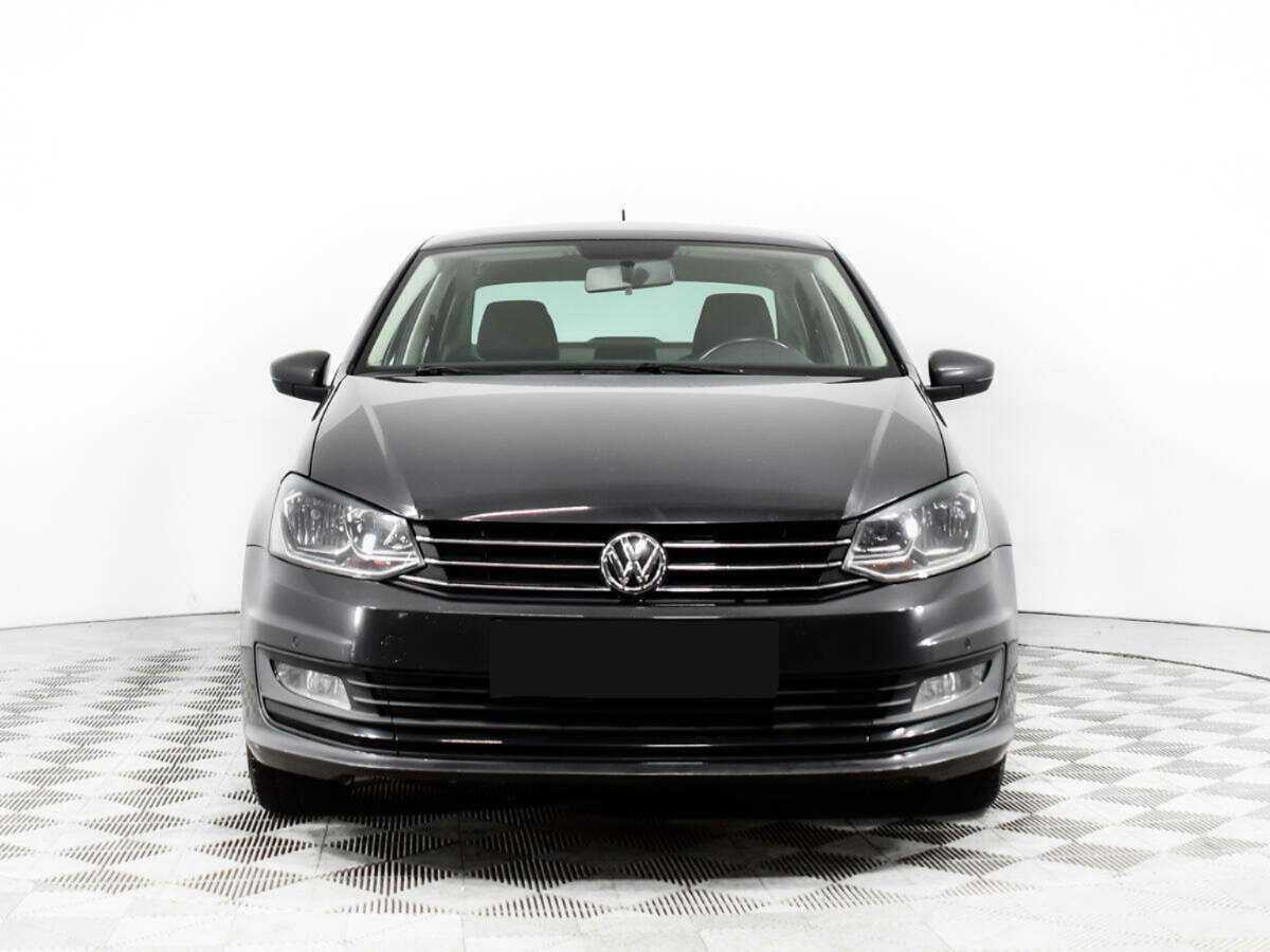 Купить Volkswagen Polo с пробегом. Фото: #1