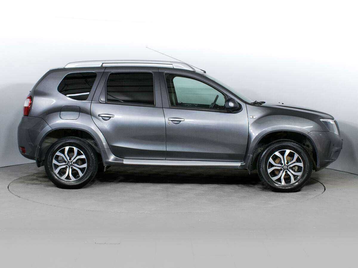 Купить Nissan Terrano с пробегом. Фото: #3