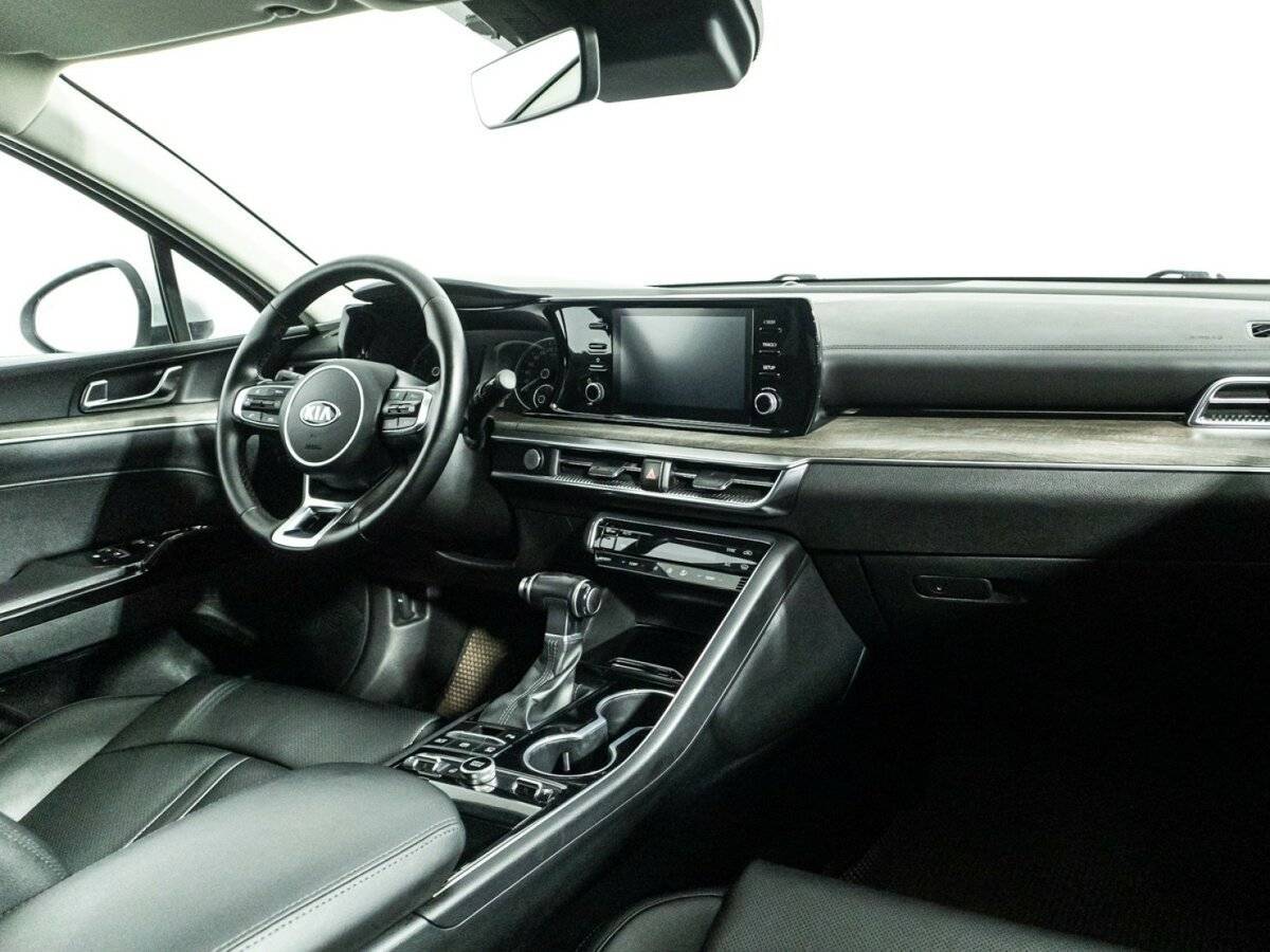 Купить Kia K5 с пробегом. Фото: #9