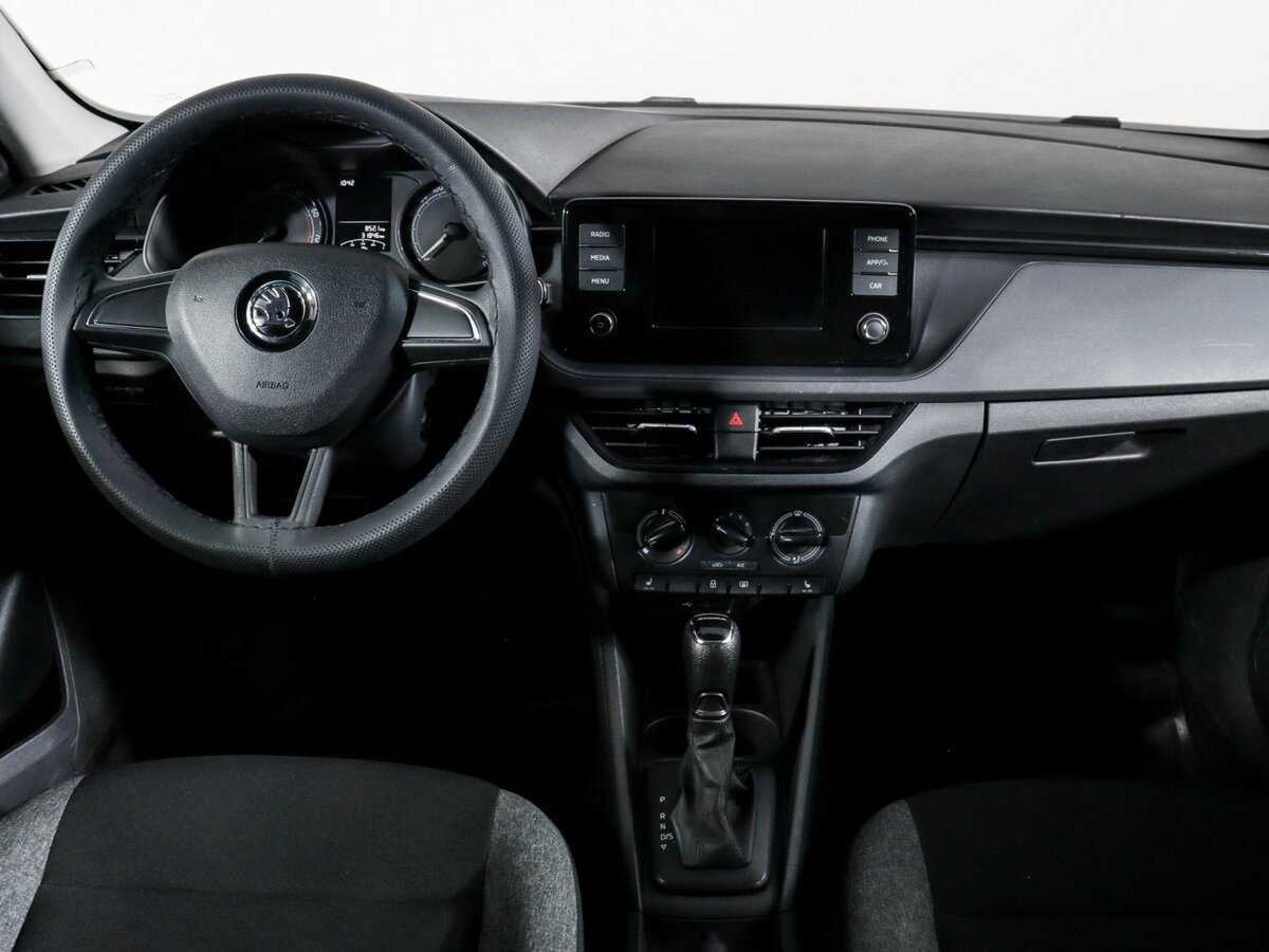 Купить Skoda Rapid с пробегом. Фото: #8