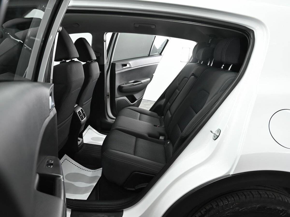 Купить Kia Sportage с пробегом. Фото: #13
