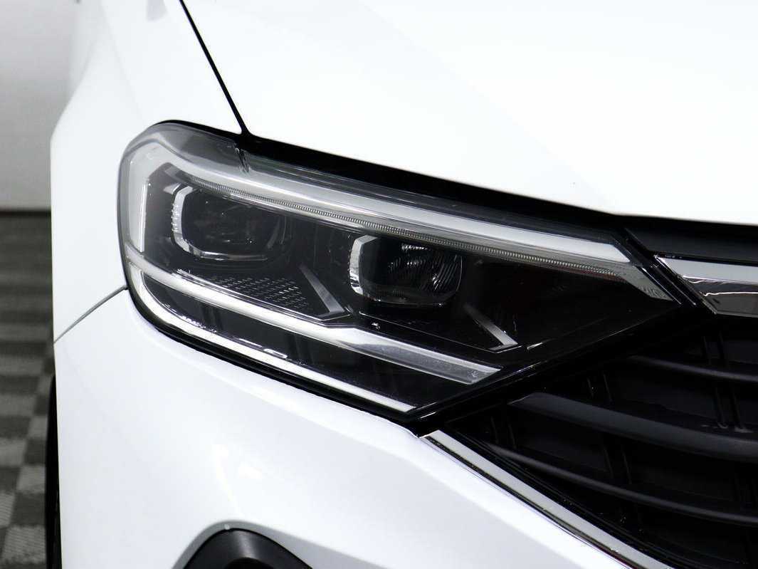 Купить Volkswagen Polo с пробегом. Фото: #14