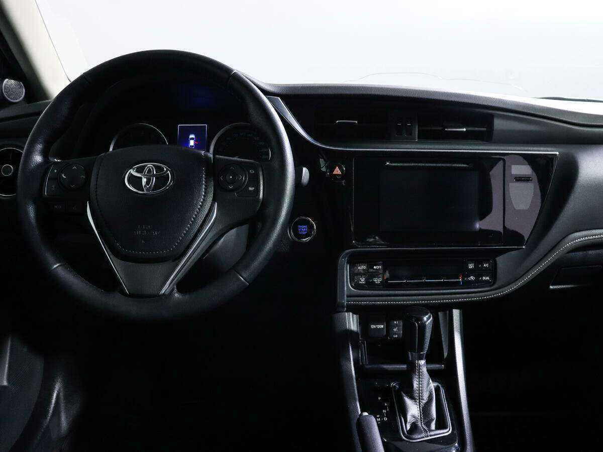 Купить Toyota Corolla с пробегом. Фото: #8