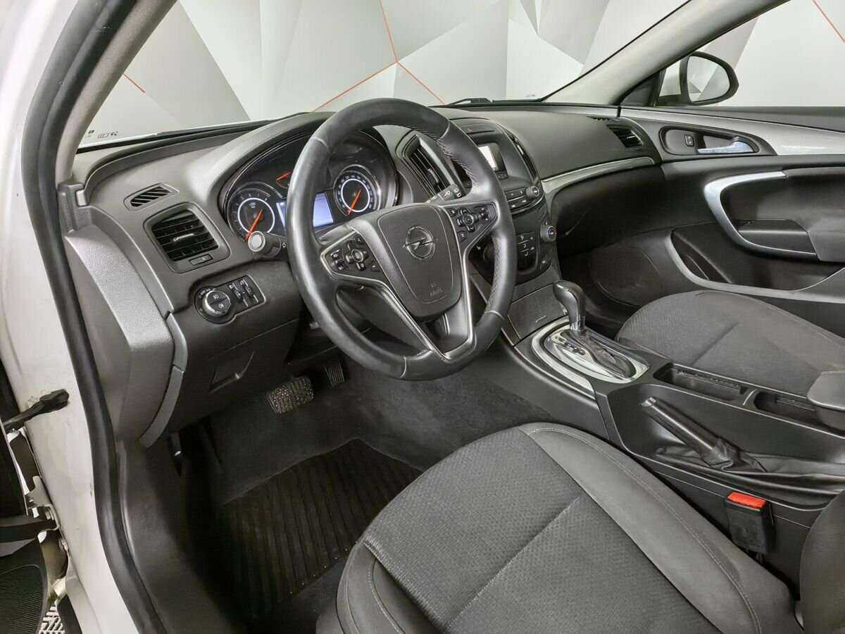 Купить Opel Insignia с пробегом. Фото: #14