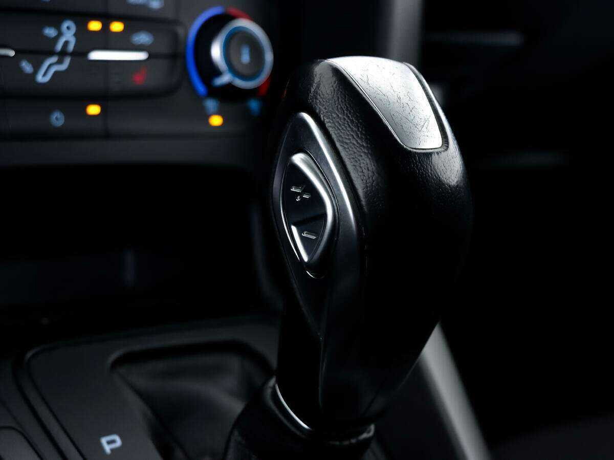 Купить Ford Focus с пробегом. Фото: #13