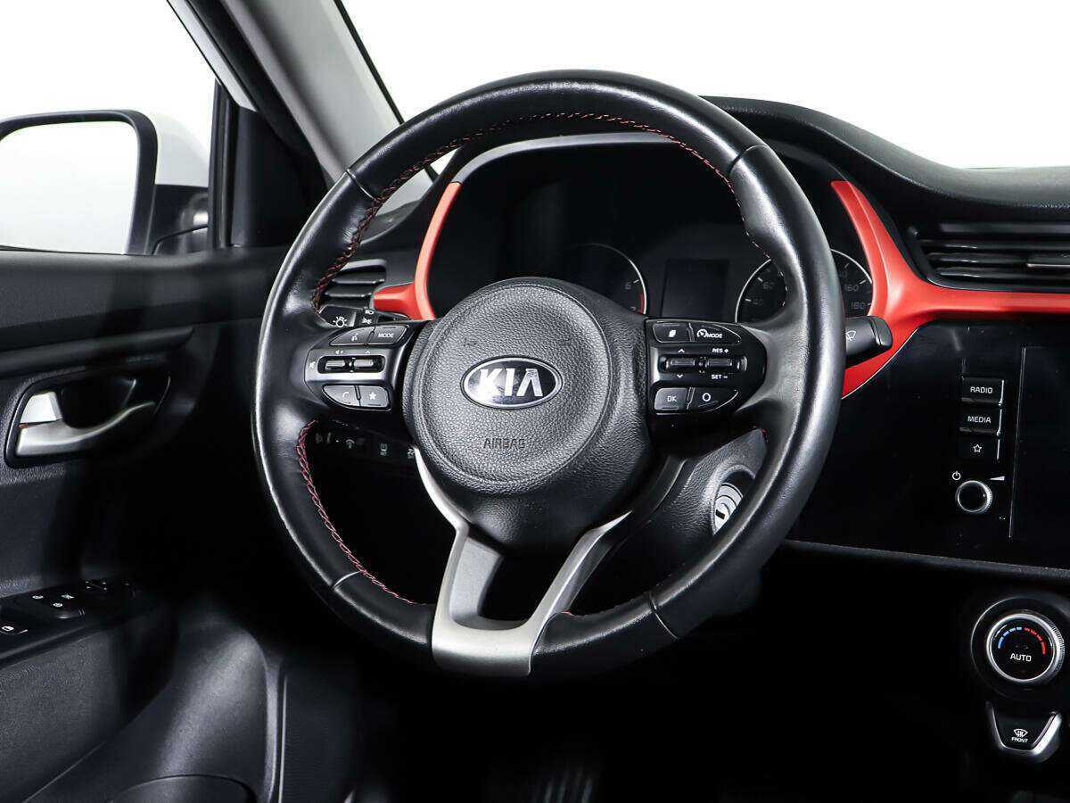 Купить Kia Rio с пробегом. Фото: #15