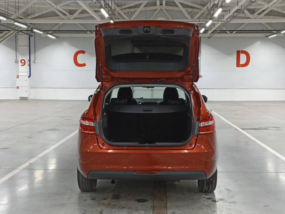 Купить Lada (ВАЗ) Vesta с пробегом. Фото: #9