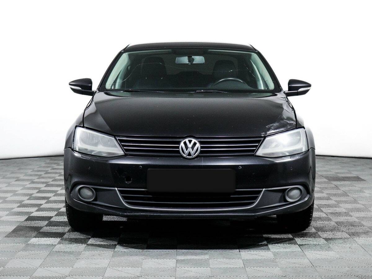 Купить Volkswagen Jetta с пробегом. Фото: #1