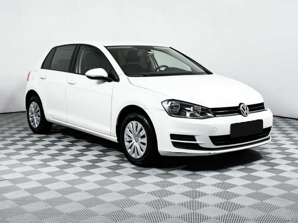 Купить Volkswagen Golf с пробегом. Фото: #2
