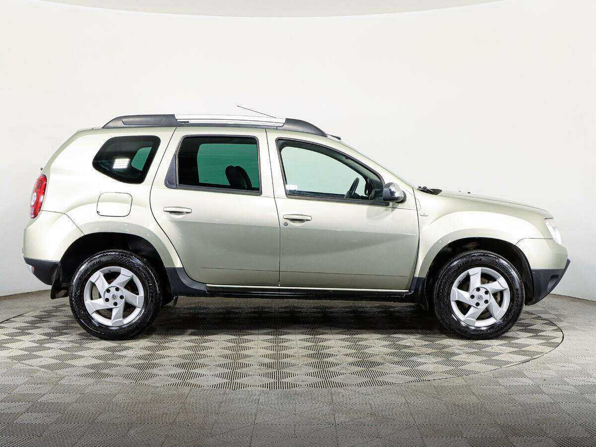 Купить Renault Duster с пробегом. Фото: #3