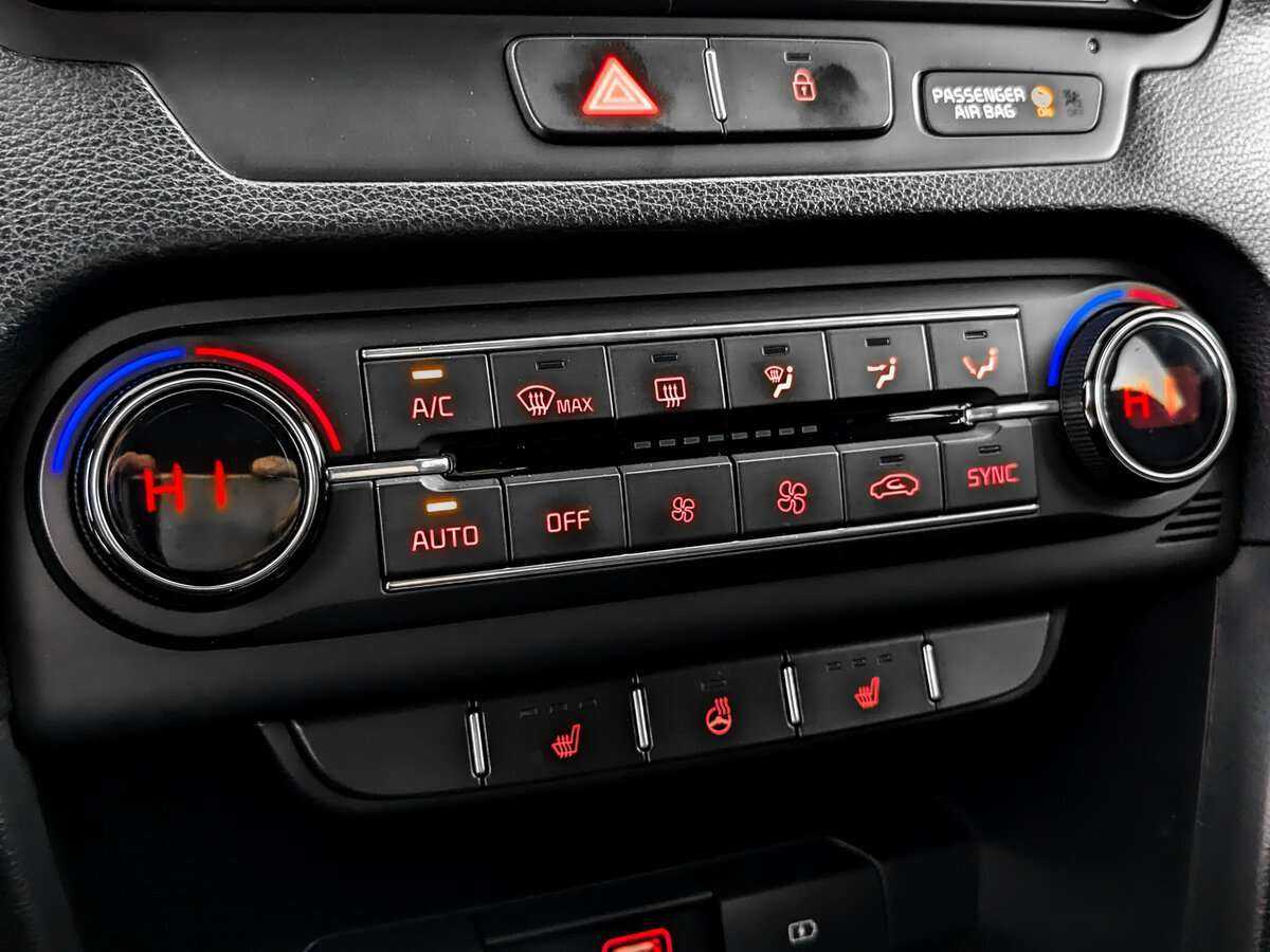 Купить Kia Ceed с пробегом. Фото: #22