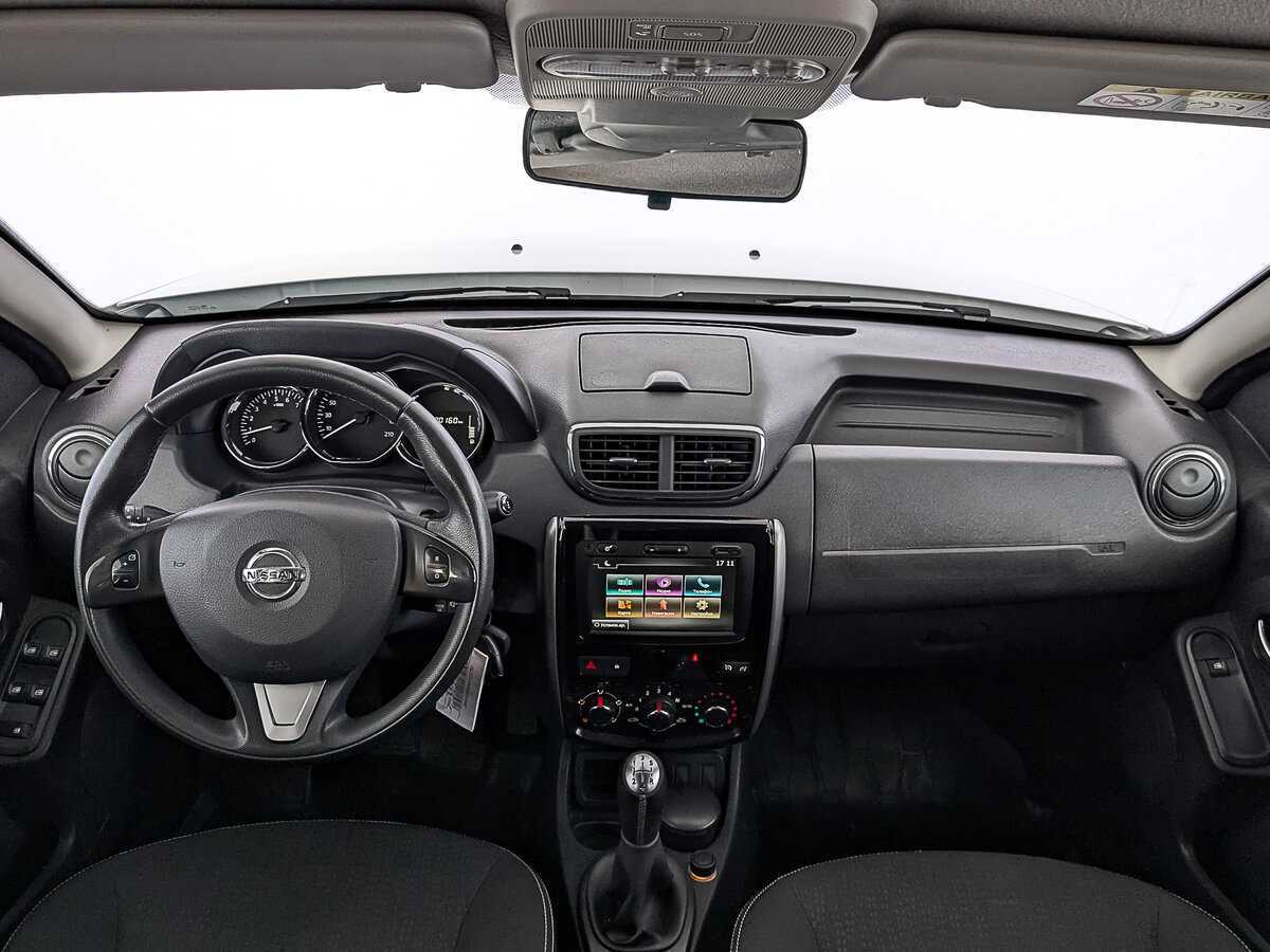 Купить Nissan Terrano с пробегом. Фото: #13