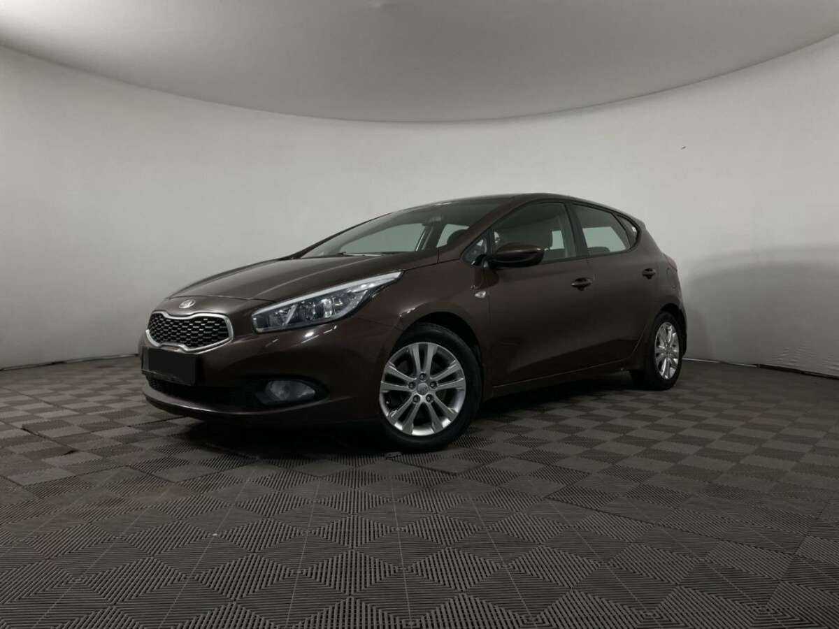 Купить Kia Ceed с пробегом. Посмотреть фото