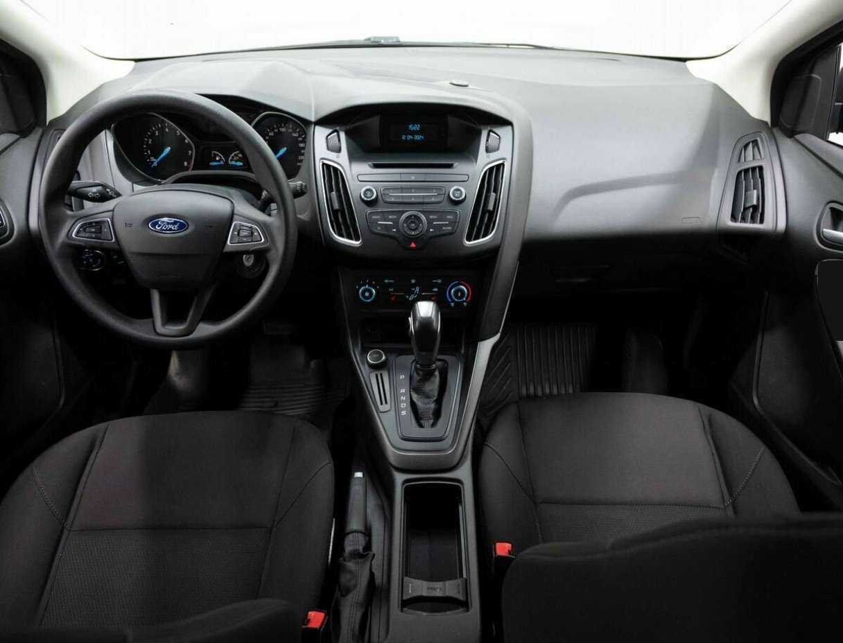 Купить Ford Focus с пробегом. Фото: #12